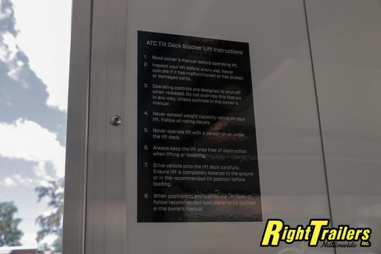 New 8.5x26 ATC Stacker Race Trailer STKAB8526+0-3T6.0K