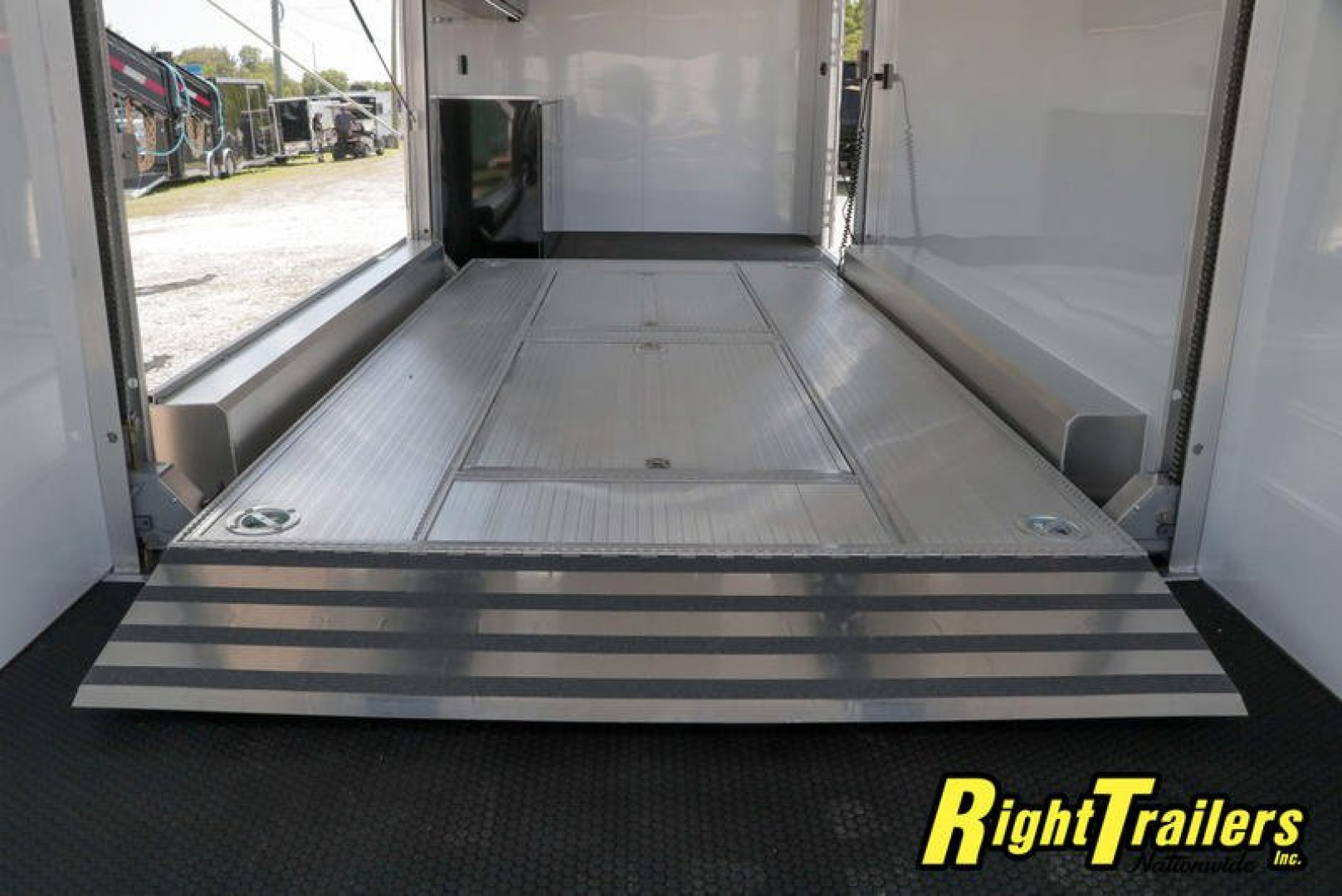 New 8.5x26 ATC Stacker Race Trailer STKAB8526+0-3T6.0K