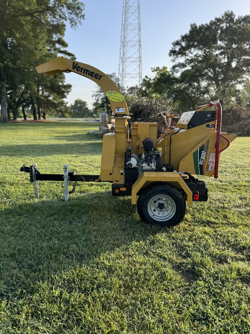 Used 2015 Vermeer BC900XL Forestry