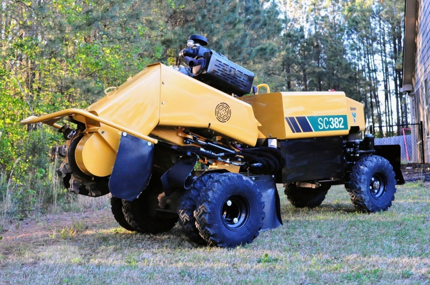 New 2025 Vermeer SC382 Stump Grinders