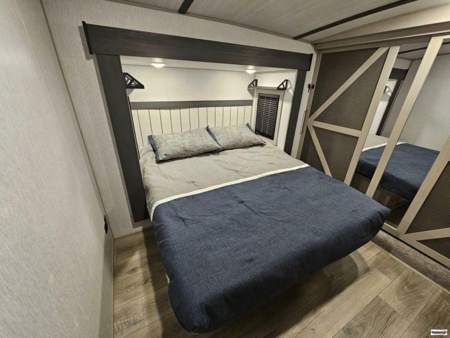 New 2025 Forest River 328BH Fifth Wheel