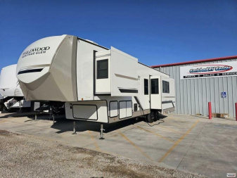 New 2025 Forest River 328BH Fifth Wheel