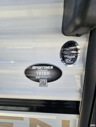 New 2024 Kz 181BH Travel Trailer