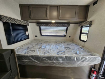 New 2024 Kz 181BH Travel Trailer