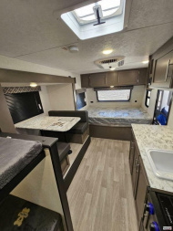 New 2024 Kz 181BH Travel Trailer