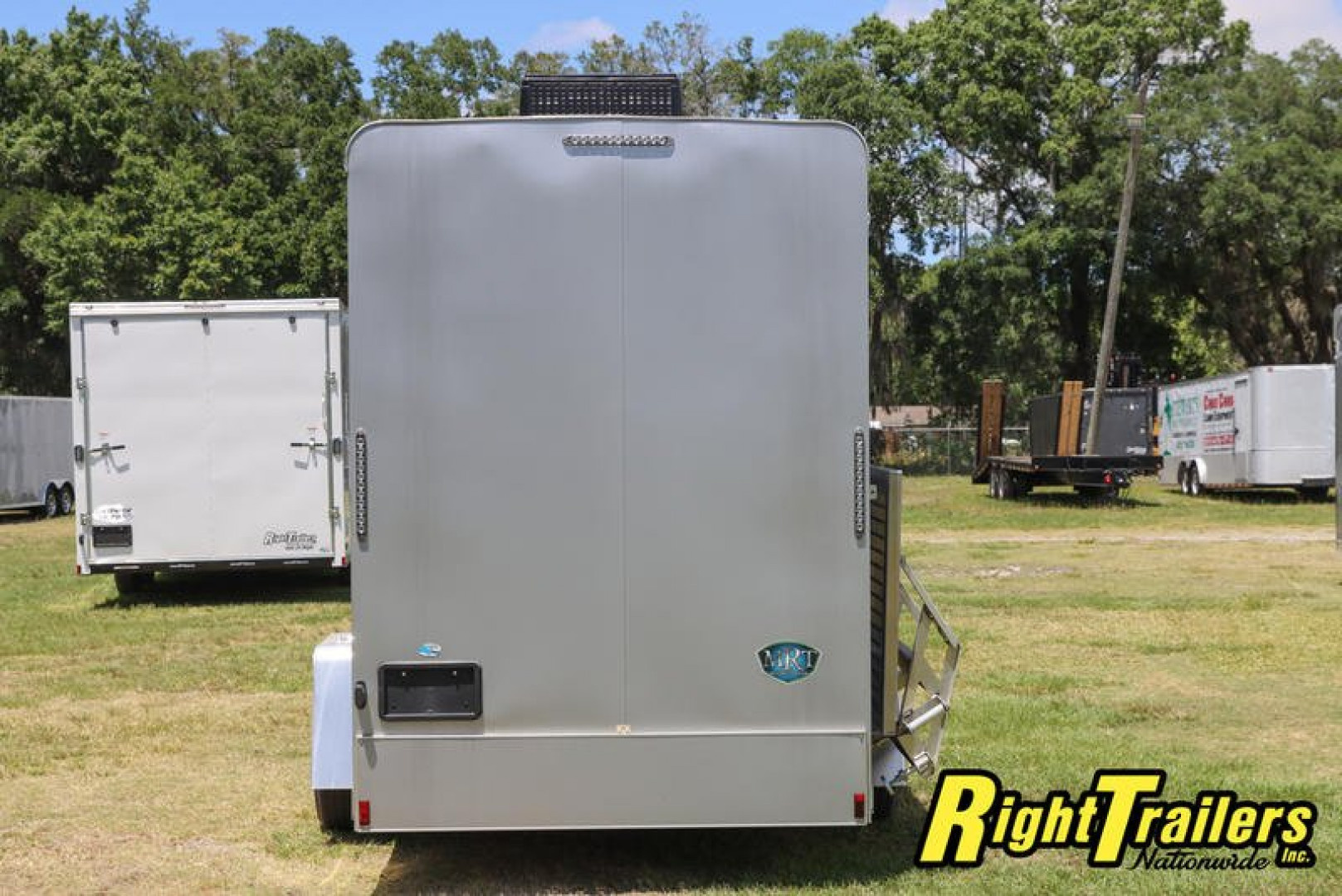 New 2022 2 Station Restroom Trailer CN2T612SA3