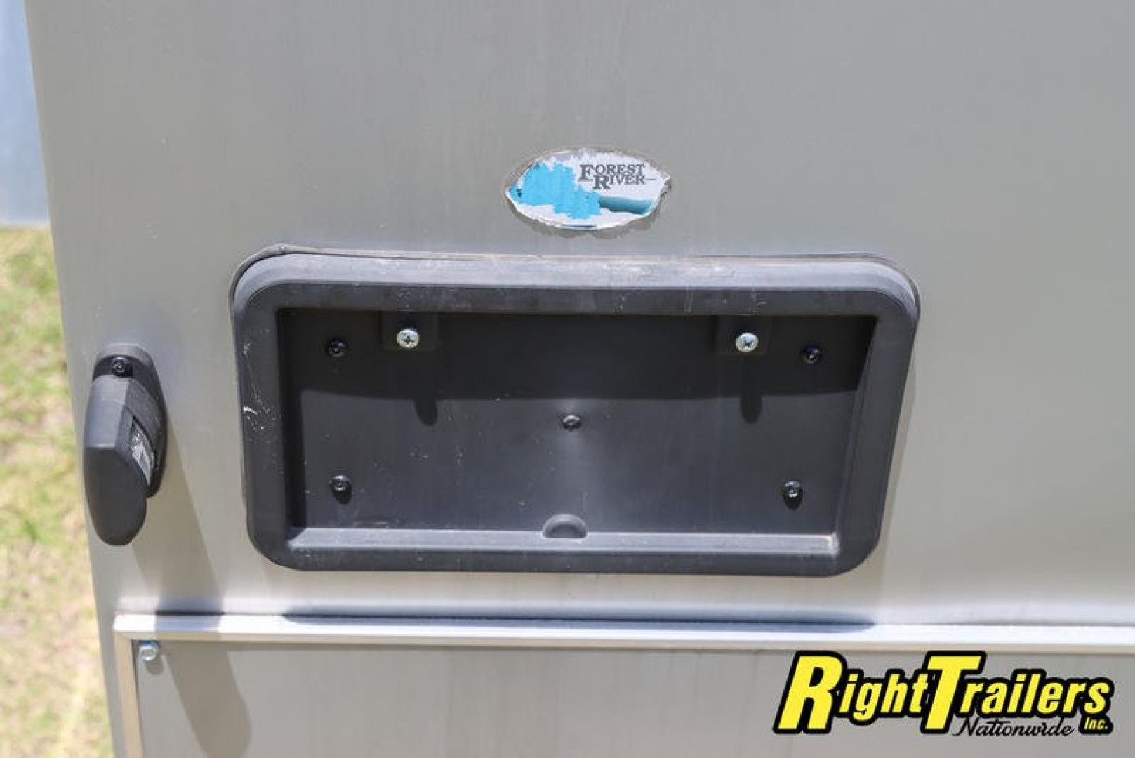 New 2022 2 Station Restroom Trailer CN2T612SA3