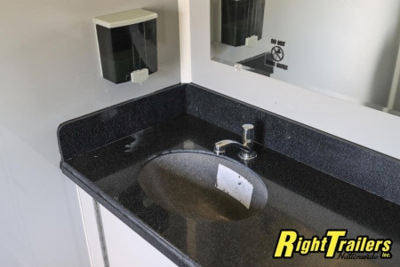 New 2022 2 Station Restroom Trailer CN2T612SA3