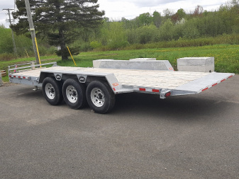 New 2025 LWL Trailers 22' Triaxle Split Tilt Tilt Trailer