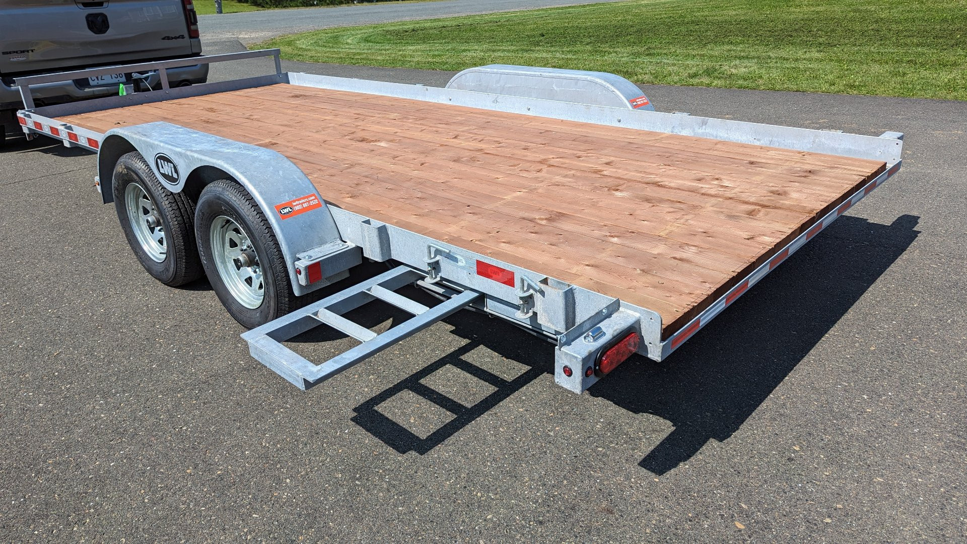 New 2025 LWL 16' LT Equipment / Car Hauler