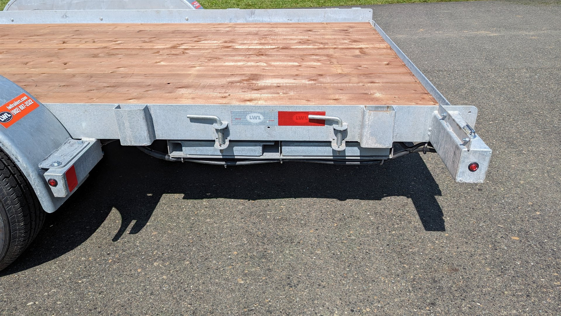 New 2025 LWL 16' LT Equipment / Car Hauler