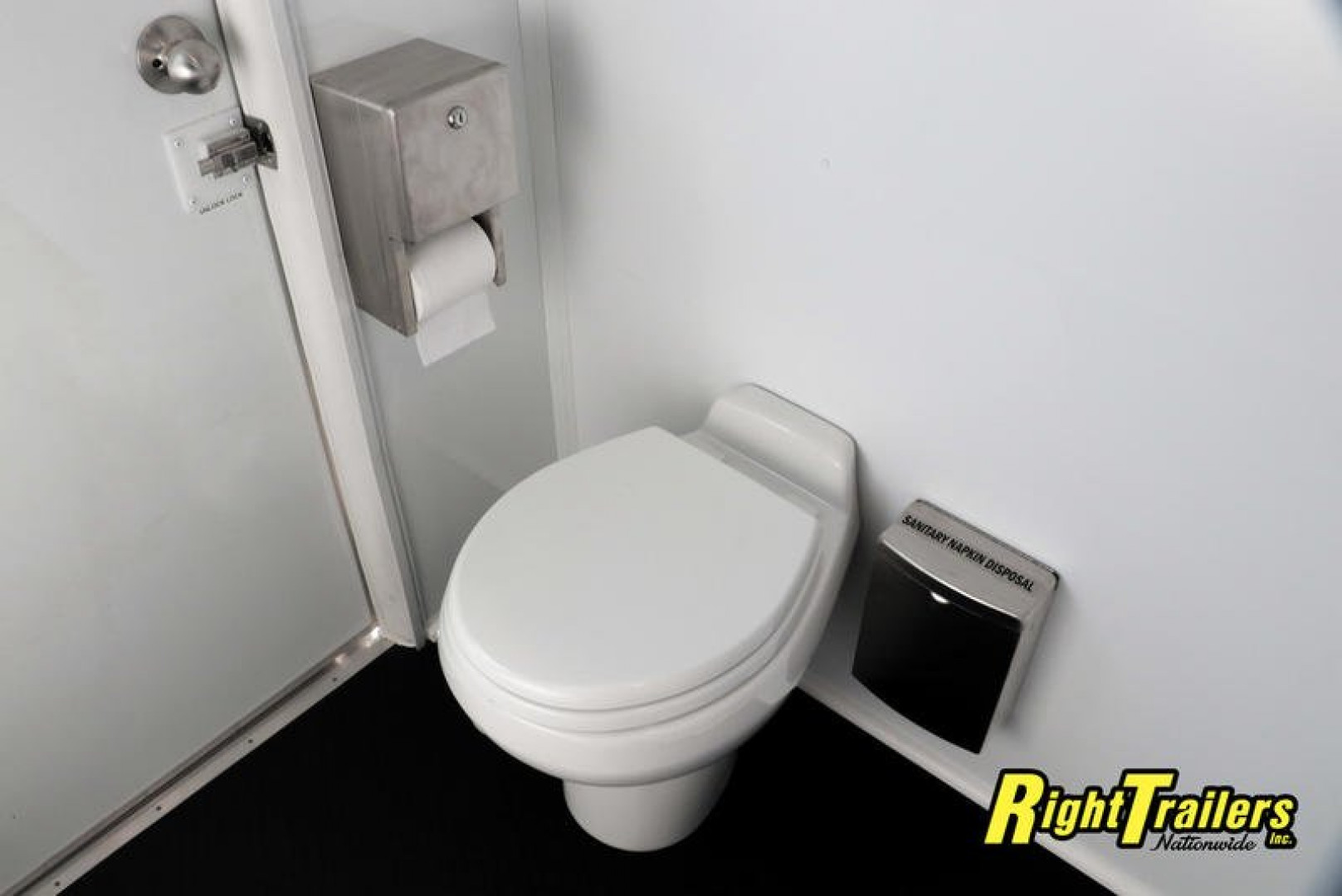 Used 2022 2 Station Restroom Trailer CN2T612SA3