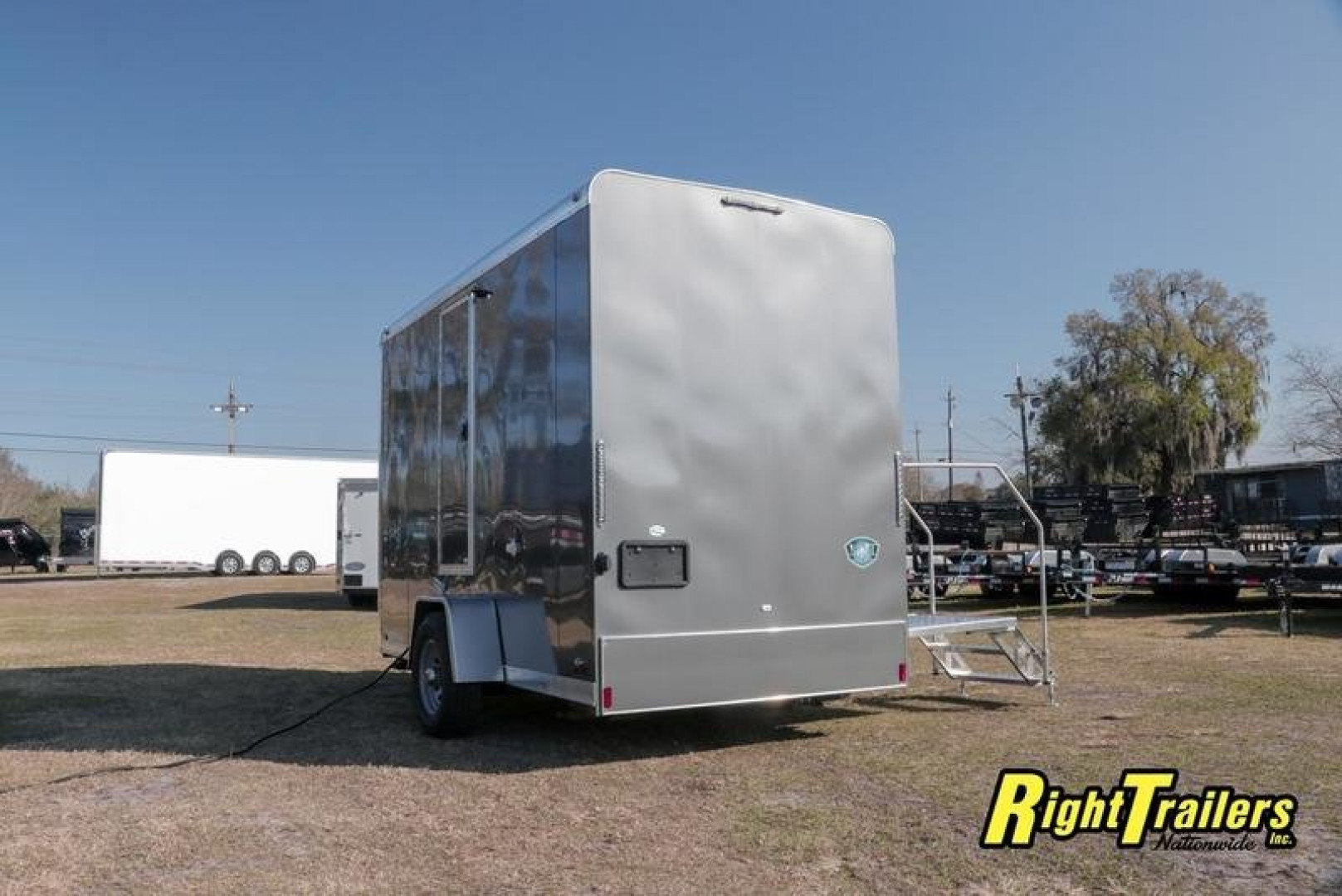 Used 2022 2 Station Restroom Trailer CN2T612SA3