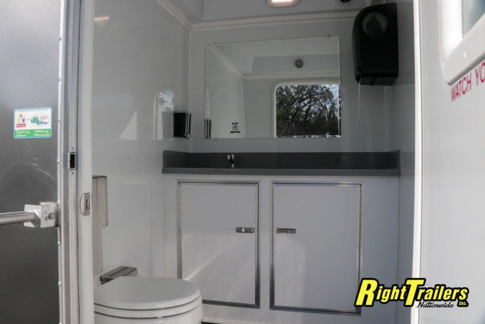 Used 2022 2 Station Restroom Trailer CN2T612SA3