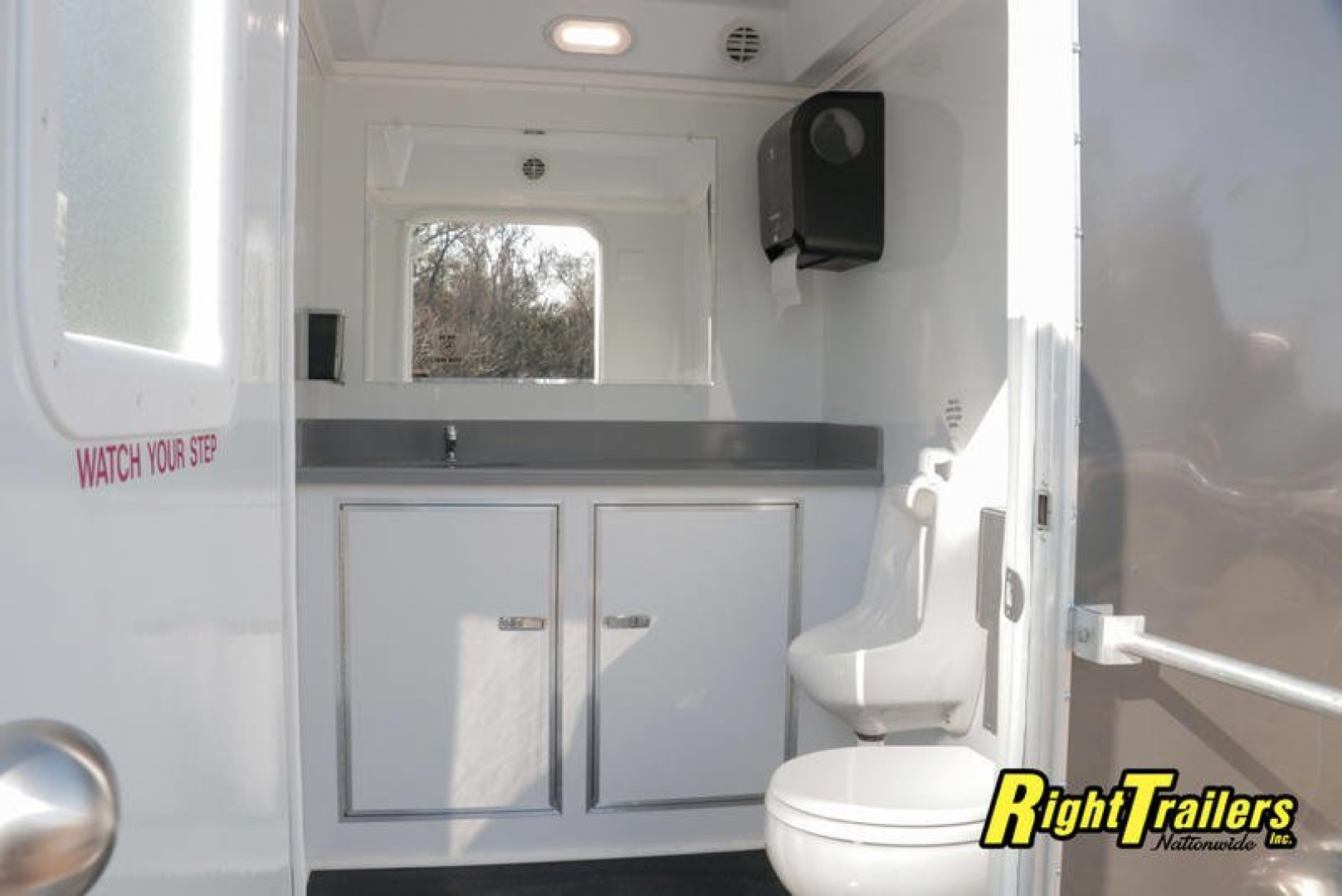Used 2022 2 Station Restroom Trailer CN2T612SA3