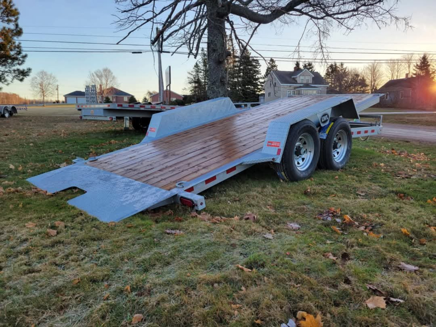 New 2025 LWL Trailers 18' Full Tilt Trailer