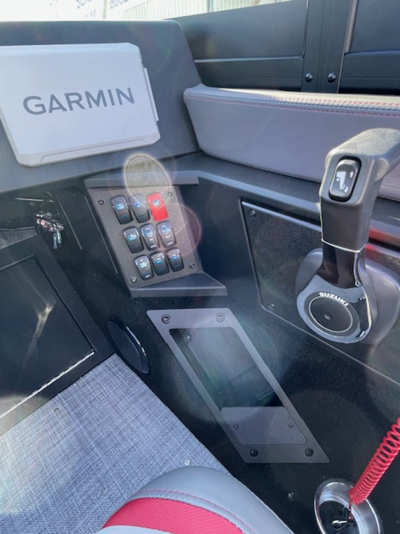 New 2026 Alumacraft Trophy 195X Fishing Boat