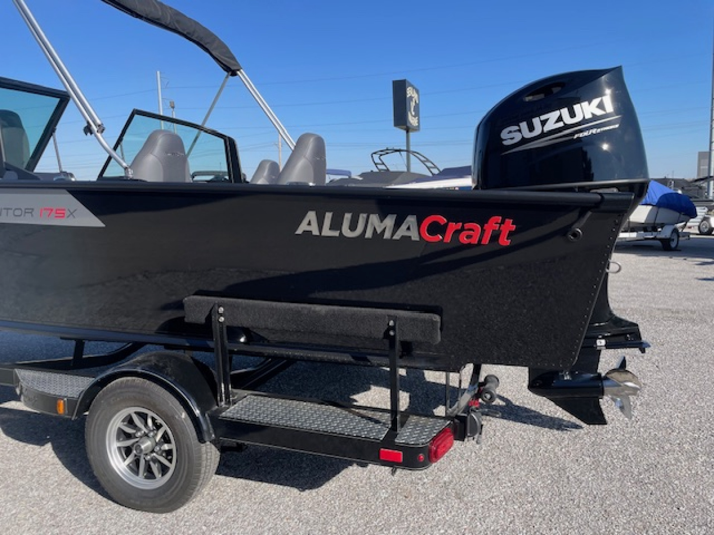 New 2025 Alumacraft Competitor 175 X SP FSX Fishing Boat