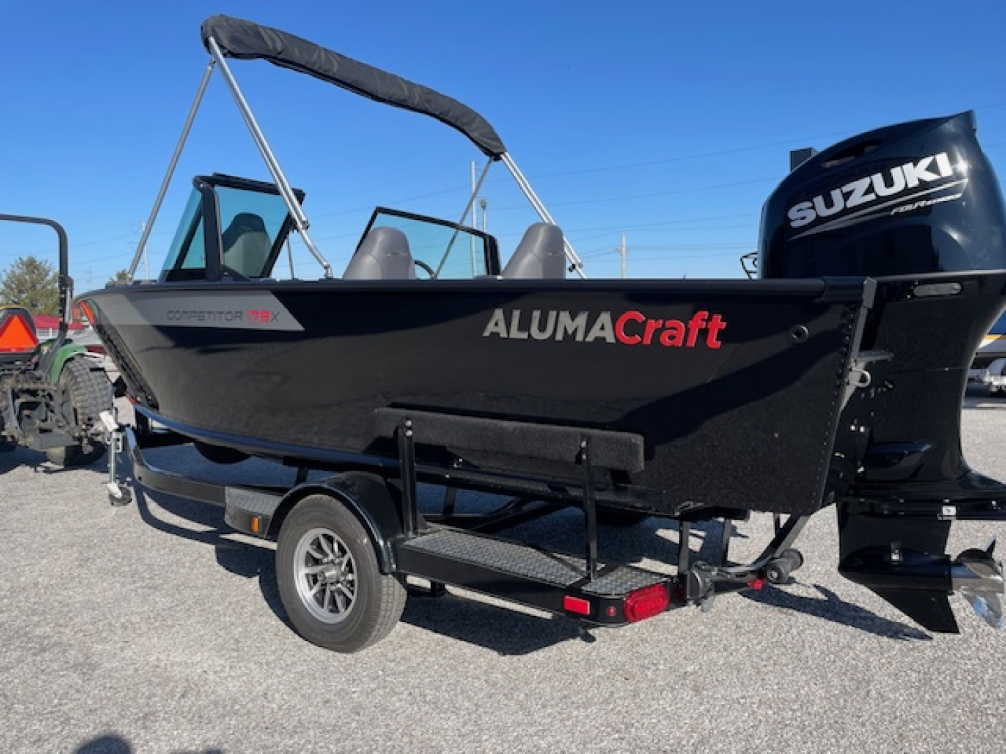 New 2025 Alumacraft Competitor 175 X SP FSX Fishing Boat