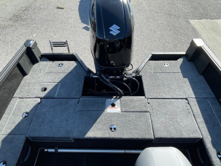 New 2025 Alumacraft Competitor 175 X SP FSX Fishing Boat