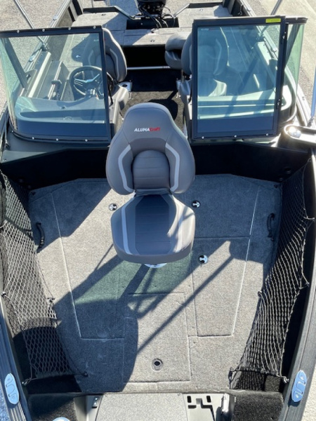 New 2025 Alumacraft Competitor 175 X SP FSX Fishing Boat