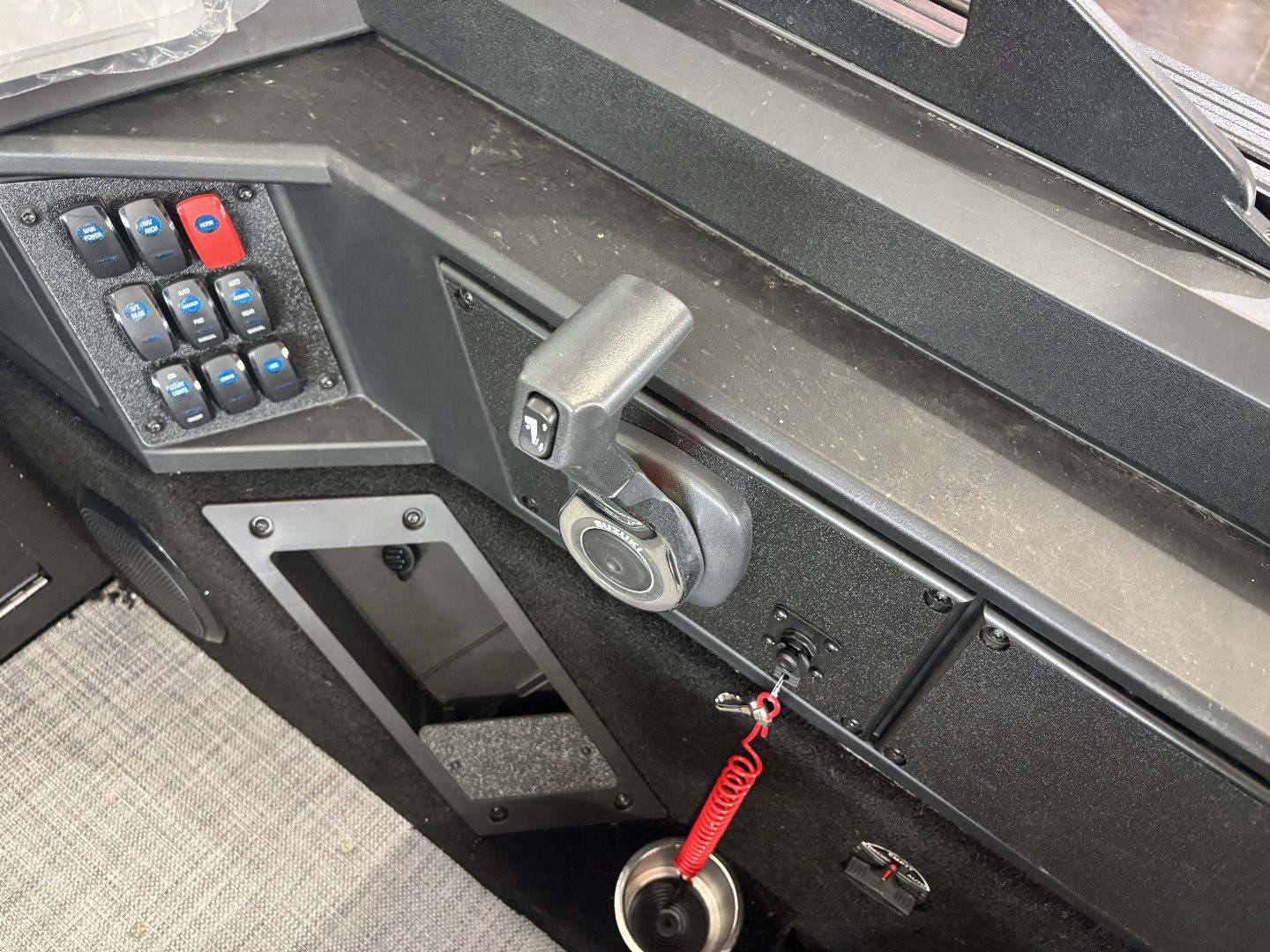 New 2025 Alumacraft Competitor 185 Sport Fishing Boat