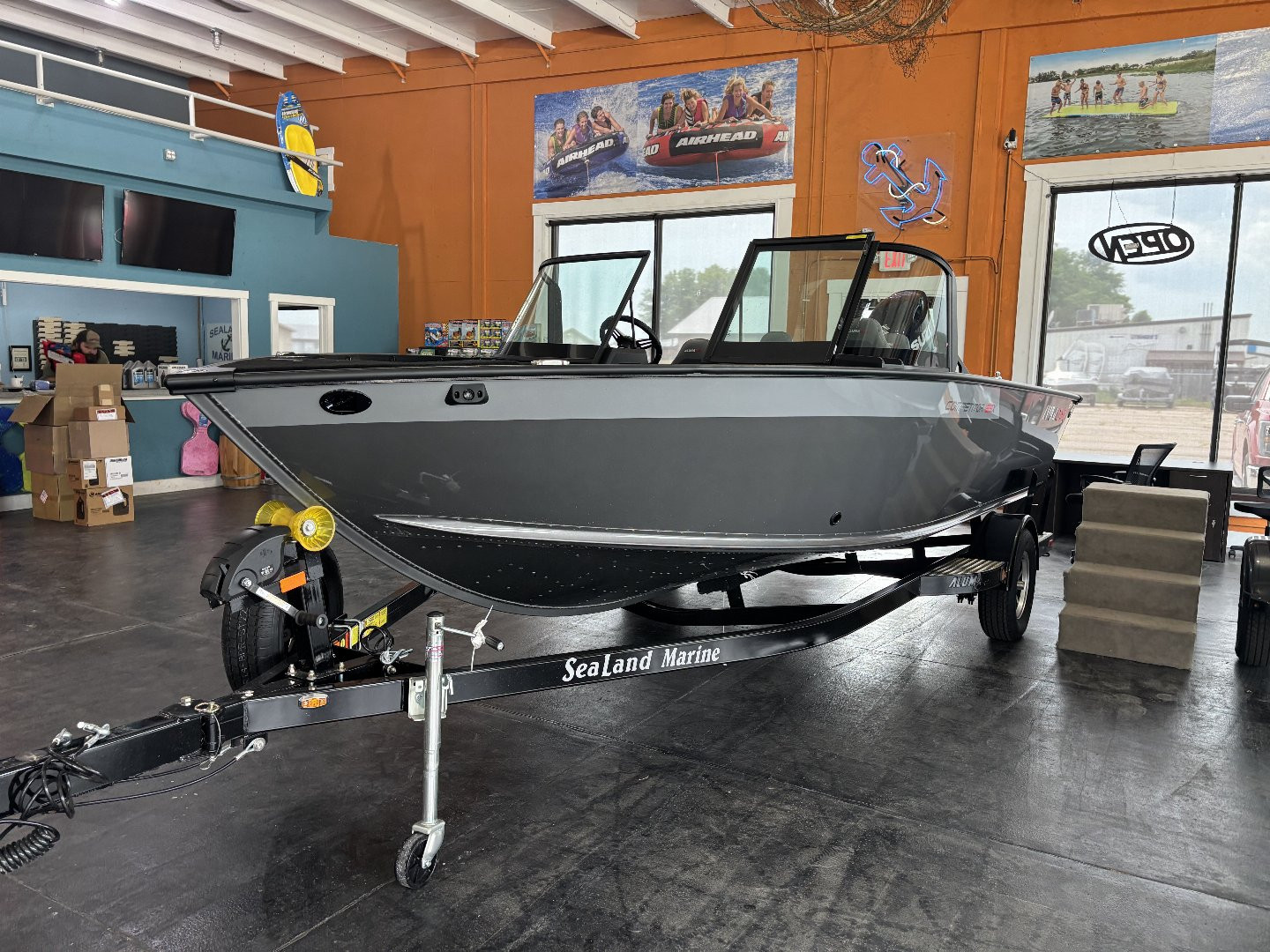 New 2025 Alumacraft Competitor 185 Sport Fishing Boat