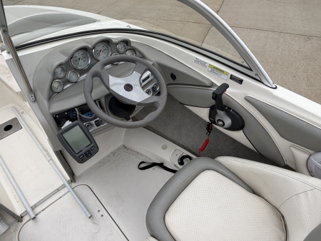 Used 2012 Bayliner Boats 184 SF Bowrider Boat