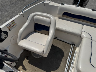 Used 2009 Hurricane Boats GS172 Deck Boat
