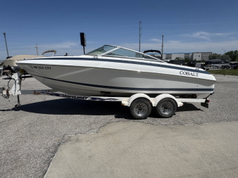 Used 1997 Cobalt Boats 200 Bowrider