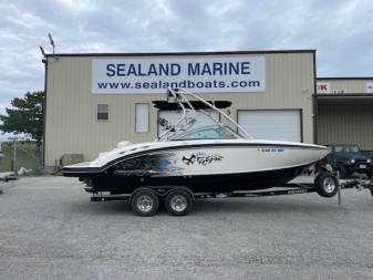 Used 2009 Chaparral 244 Sunesta Extreme Deck Boat
