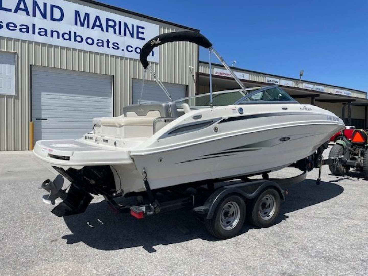 Used 2010 Sea Ray 220 Sundeck Deck Boat