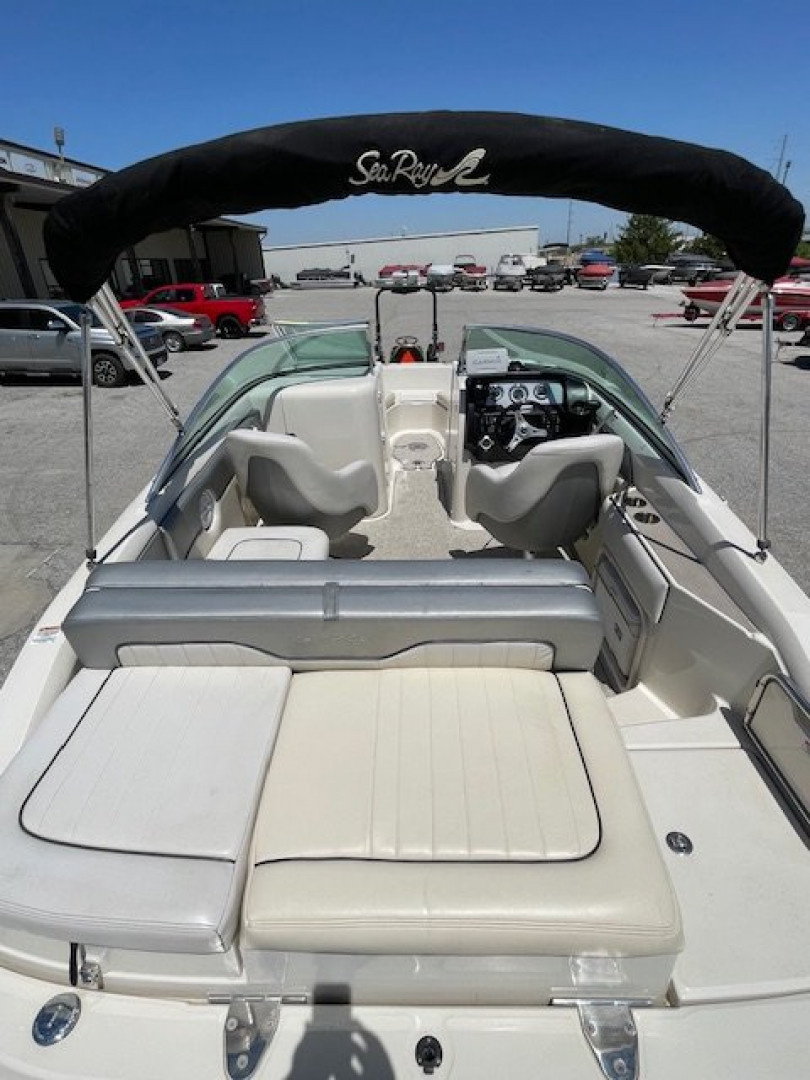 Used 2010 Sea Ray 220 Sundeck Deck Boat