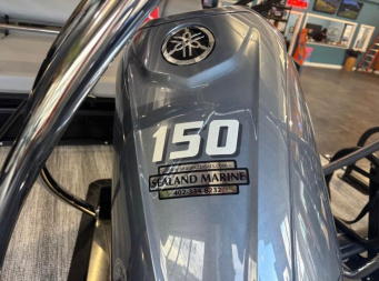 New 2025 Bennington 22SSB Pontoon Boat