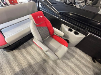 New 2025 Bennington 22SSB Pontoon Boat