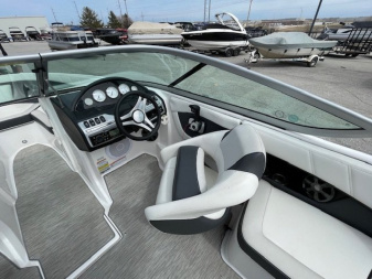 Used 2017 Regal Boats 2000 ES Bowrider