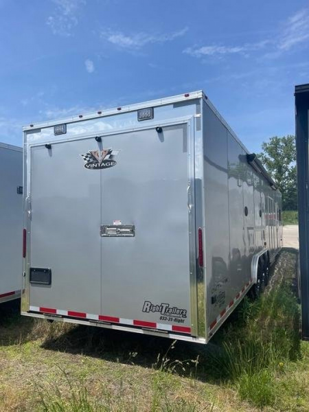 New 8.5x50 Vintage Race Trailer