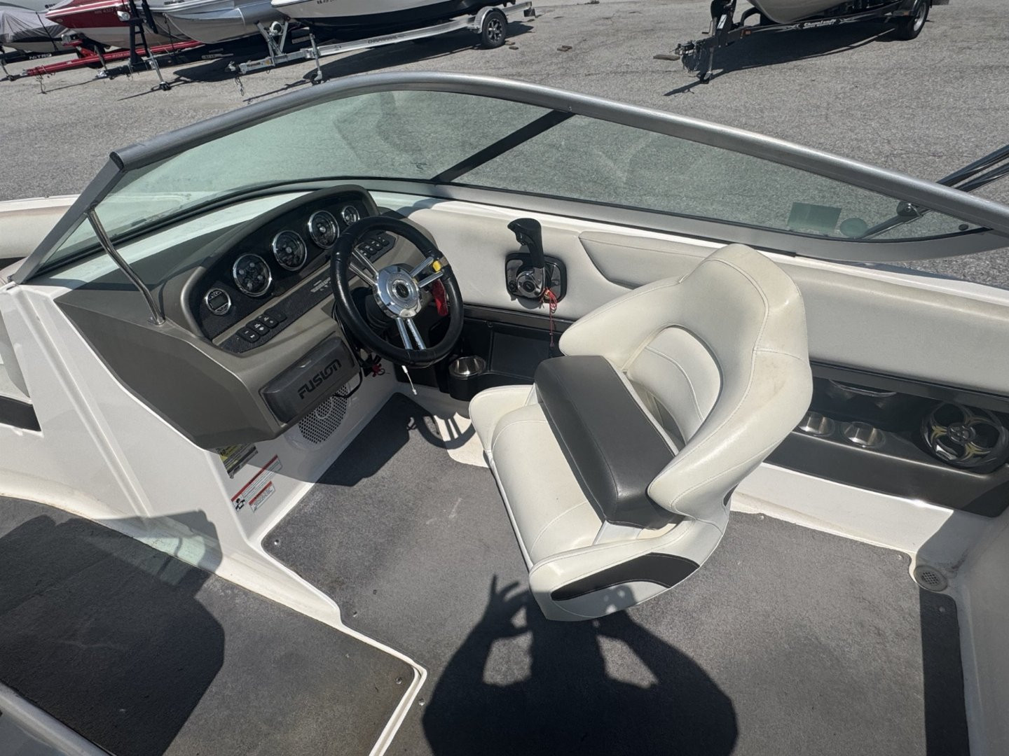 Used 2011 Regal Boats 2100 Bowrider