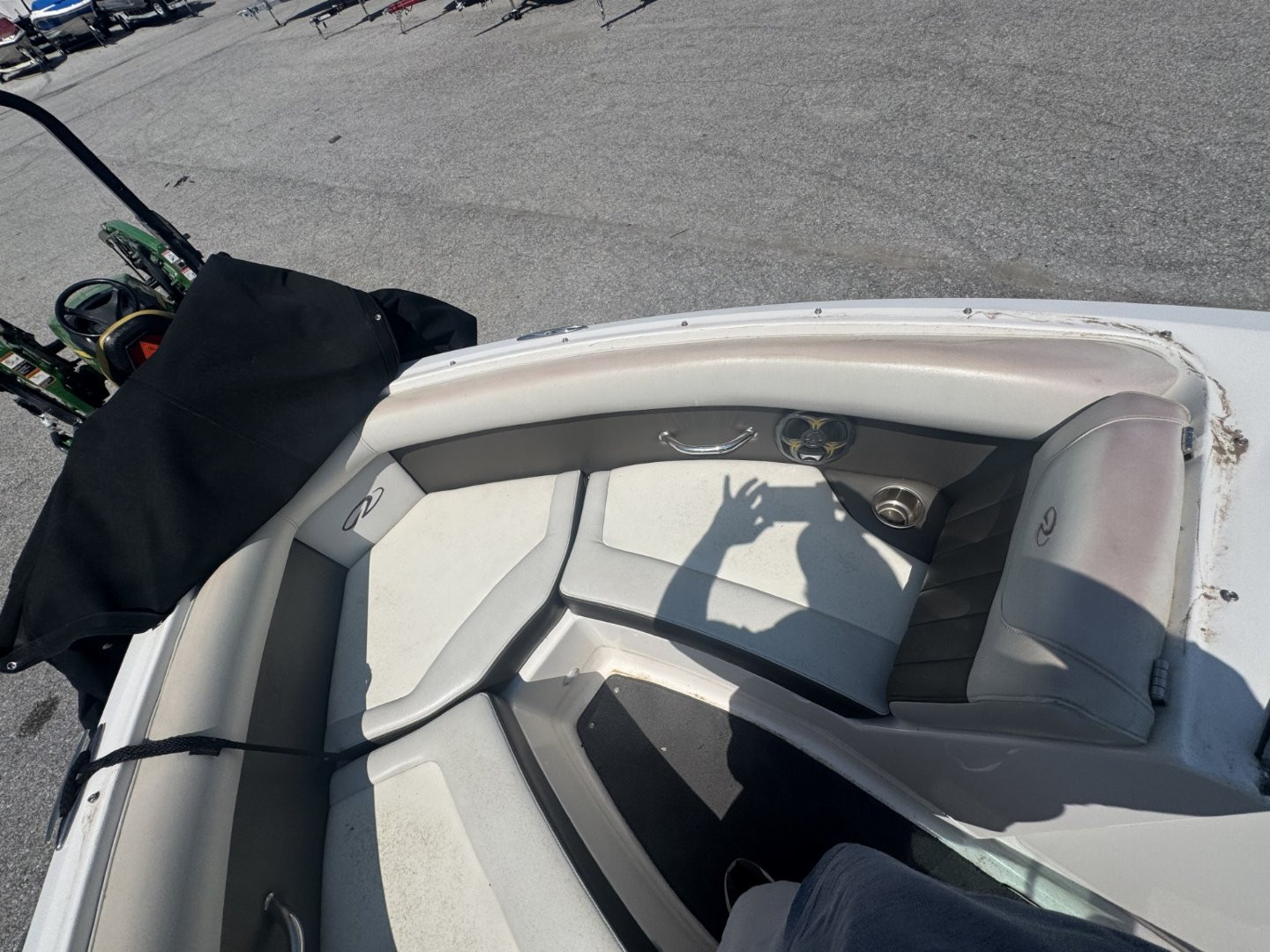 Used 2011 Regal Boats 2100 Bowrider