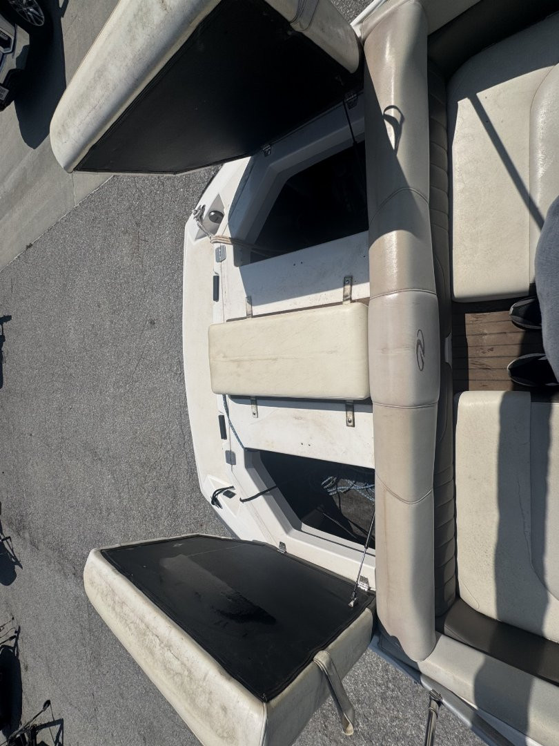 Used 2011 Regal Boats 2100 Bowrider