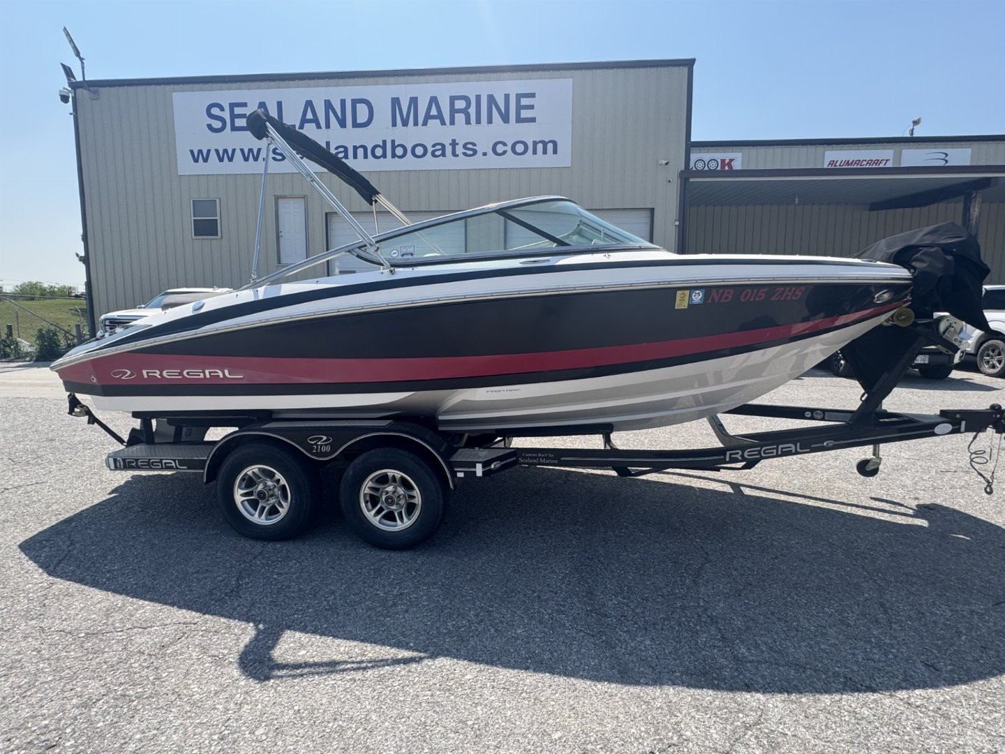 Used 2011 Regal Boats 2100 Bowrider