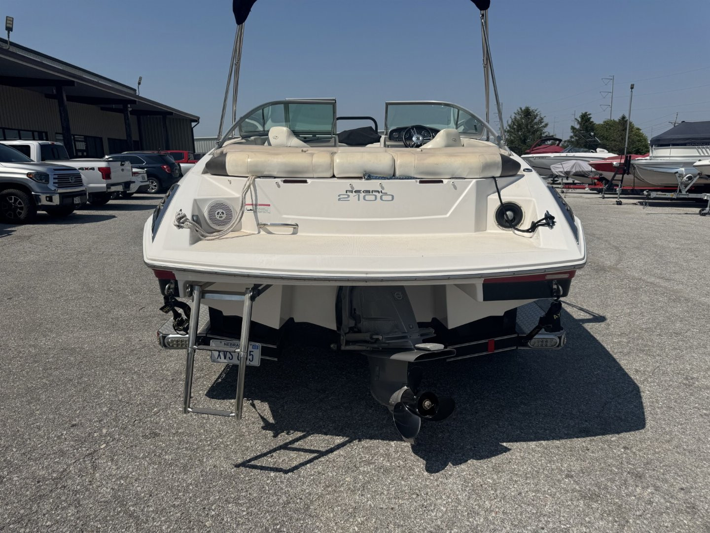 Used 2011 Regal Boats 2100 Bowrider