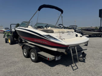 Used 2011 Regal Boats 2100 Bowrider
