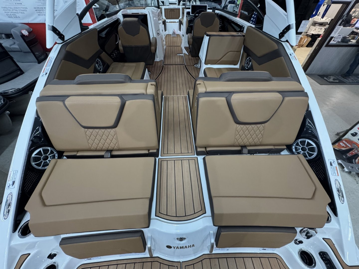 New 2025 Yamaha Boats 252 Jet Boat