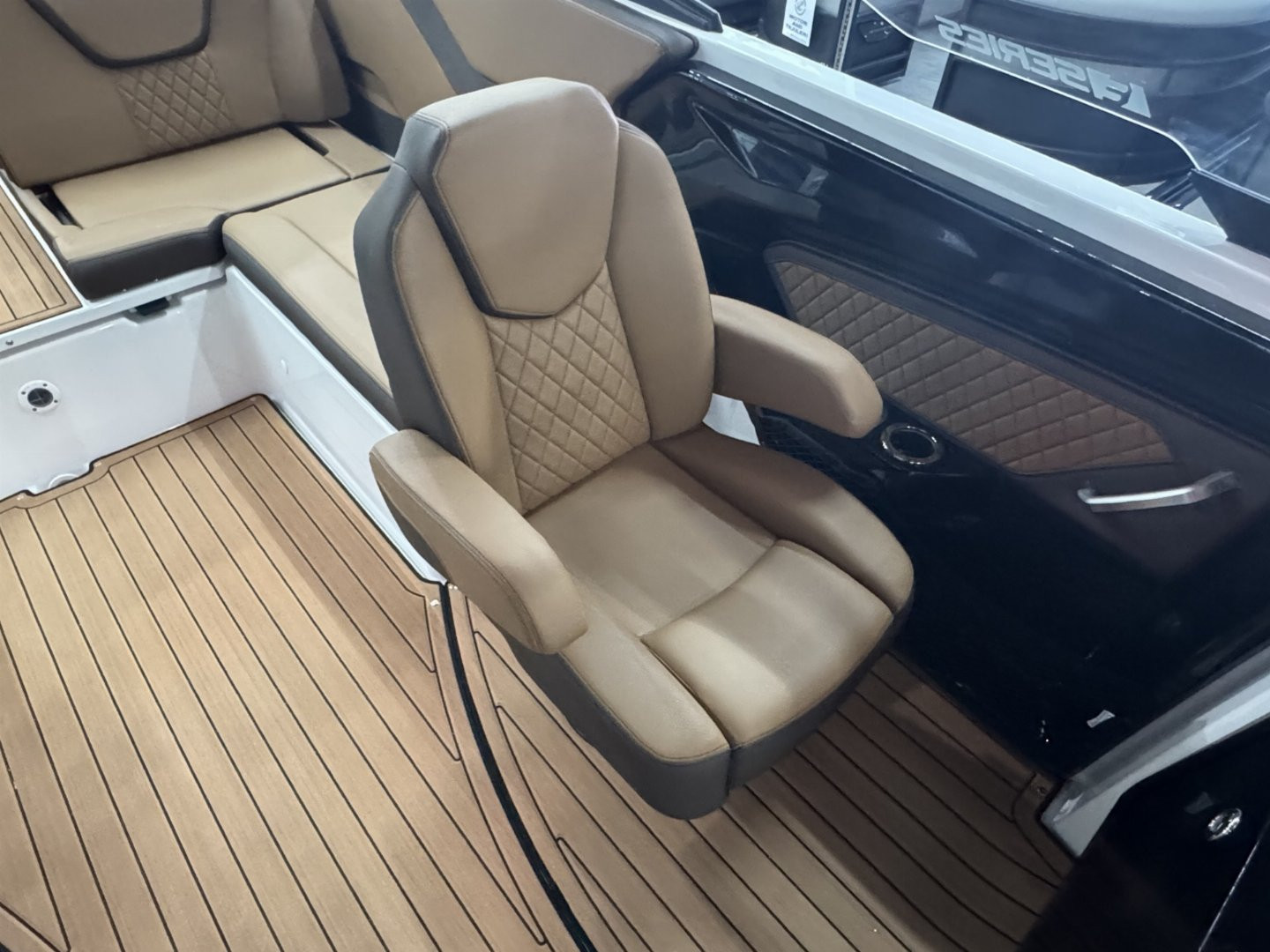 New 2025 Yamaha Boats 252 Jet Boat