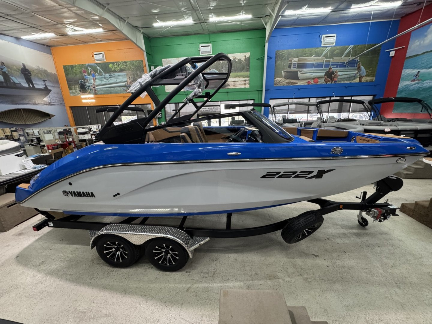 New 2025 Yamaha Boats 222 XE Jet Boat Wake Series