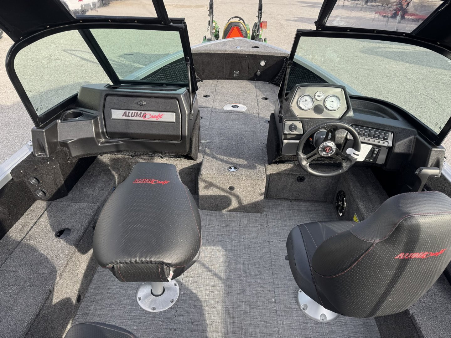 New 2024 Alumacraft Competitor 185 FSX Fishing Boat