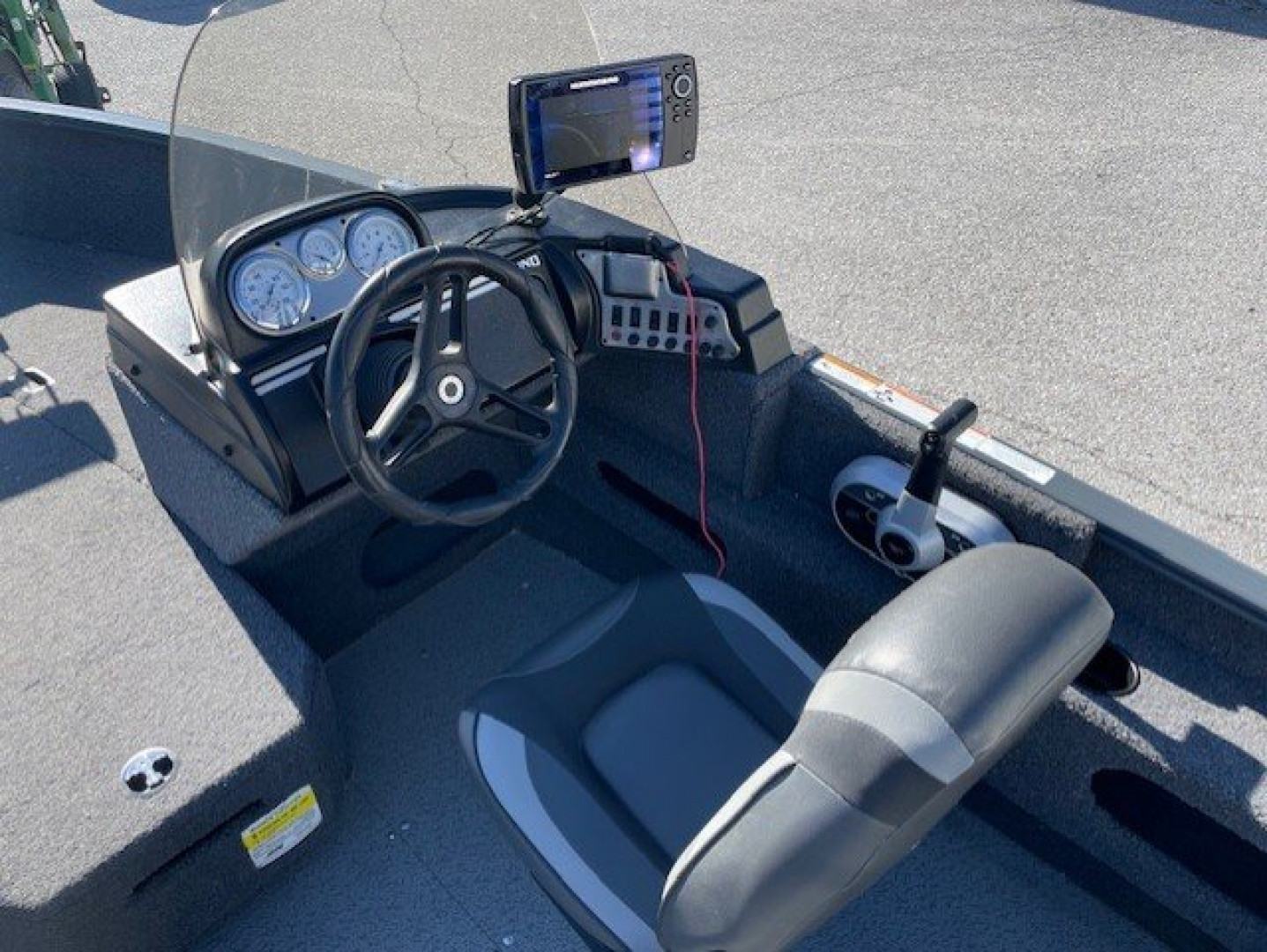 Used 2019 Lund 1675 Adventure Fishing Boat