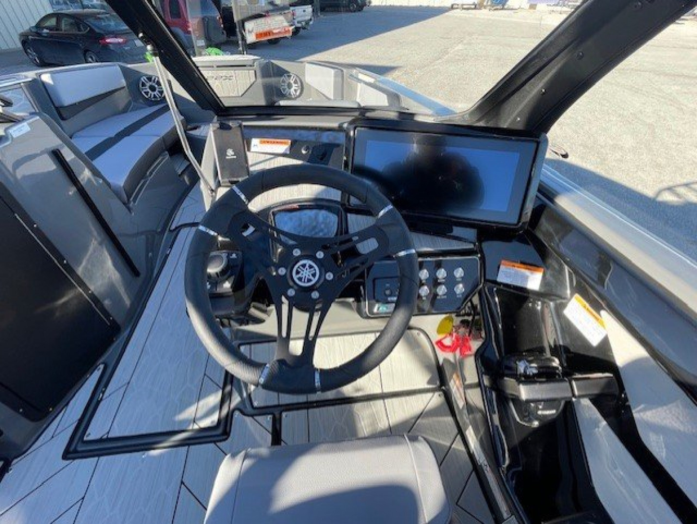 New 2025 Yamaha Boats 222 XE Jet Boat