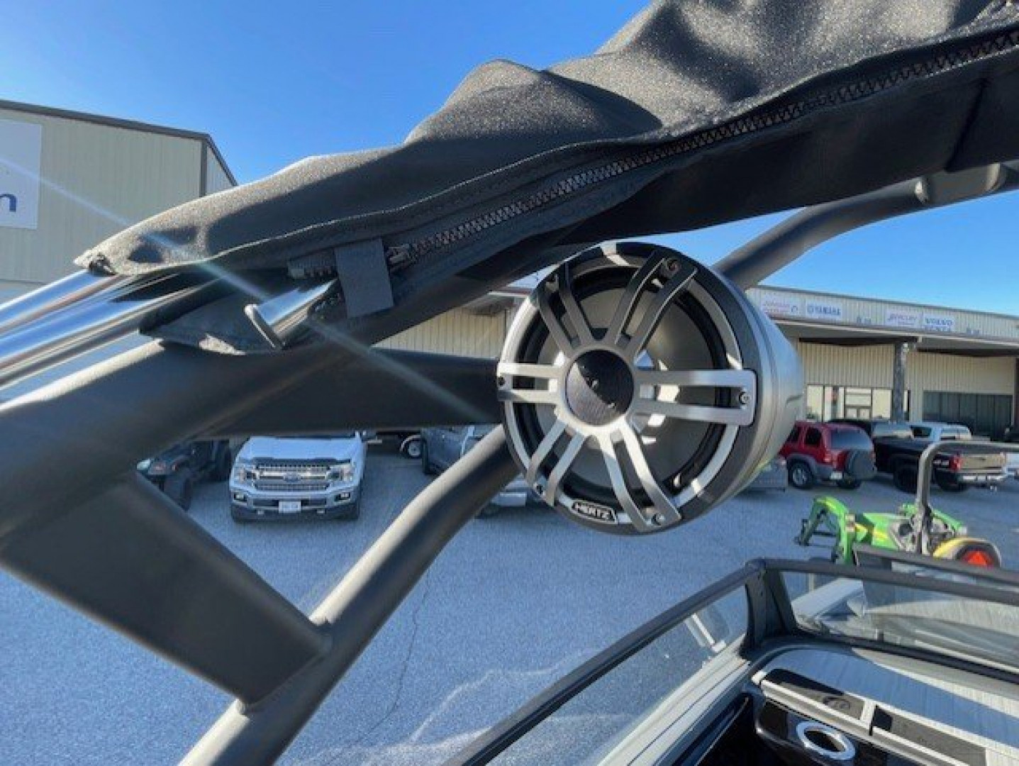 New 2025 Yamaha Boats 222 XE Jet Boat